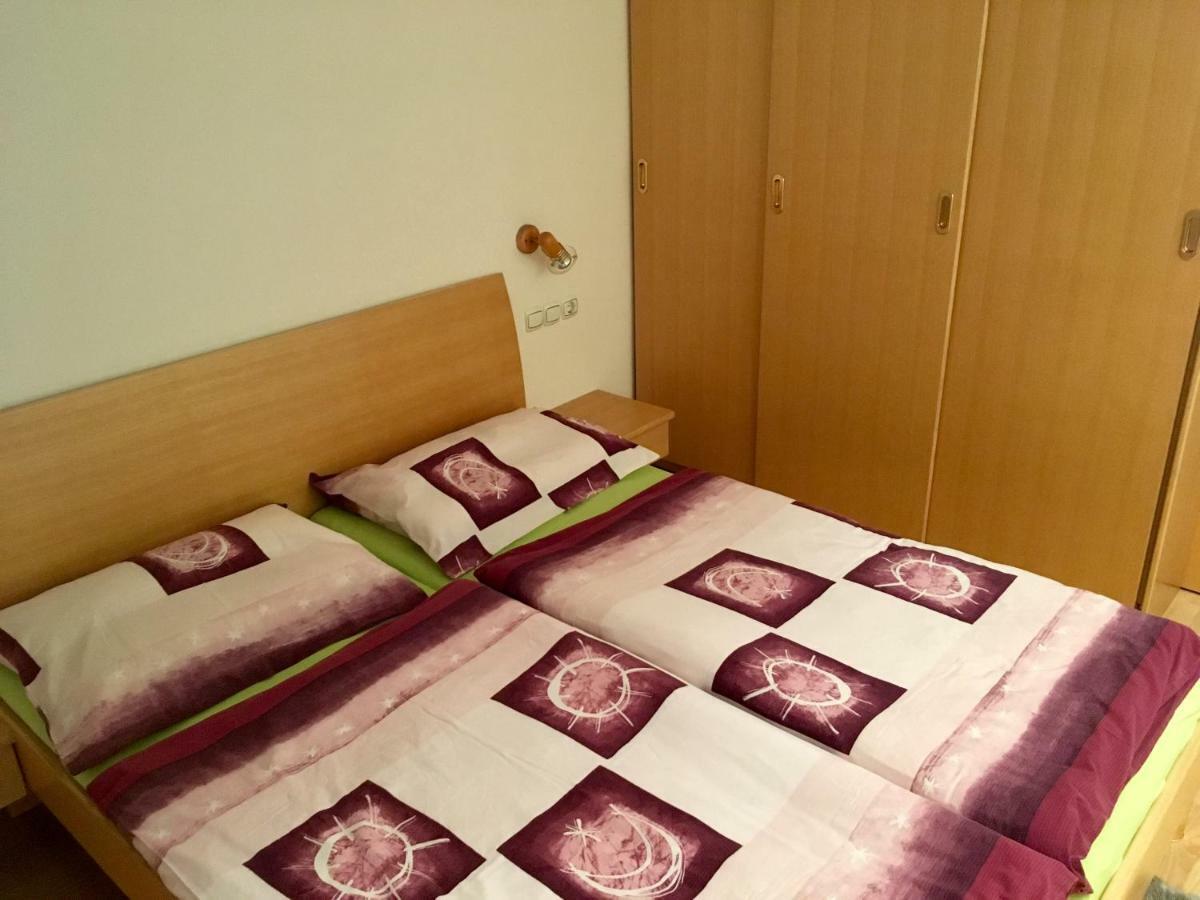 J-Max Apartment Bled Ngoại thất bức ảnh