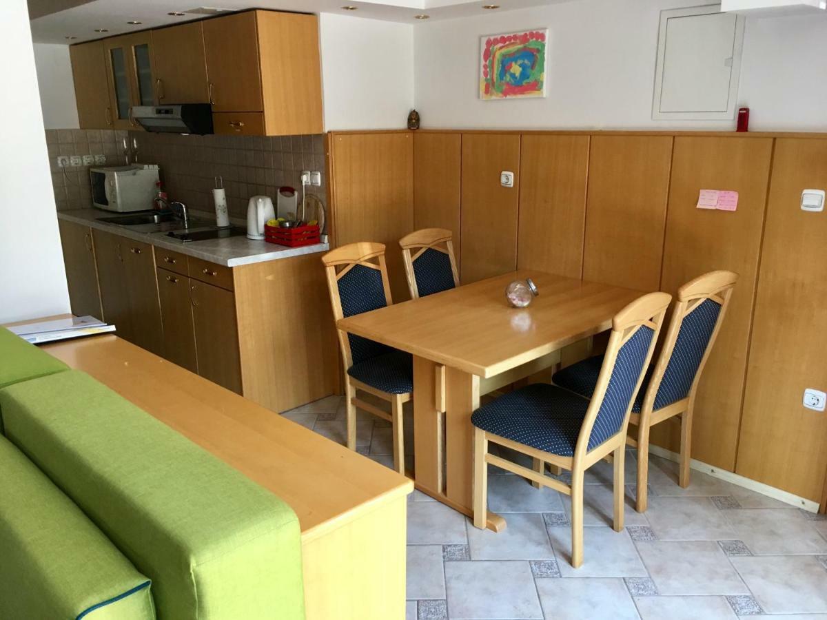 J-Max Apartment Bled Ngoại thất bức ảnh